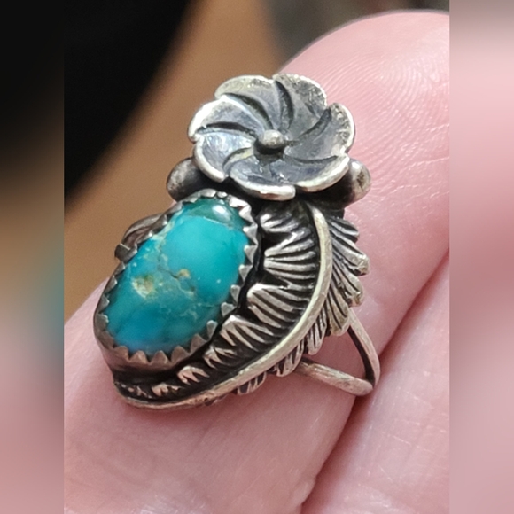 Vintage OLD navajo squash blossom ring sz 6 turquoise Native American sterling - Picture 11 of 12